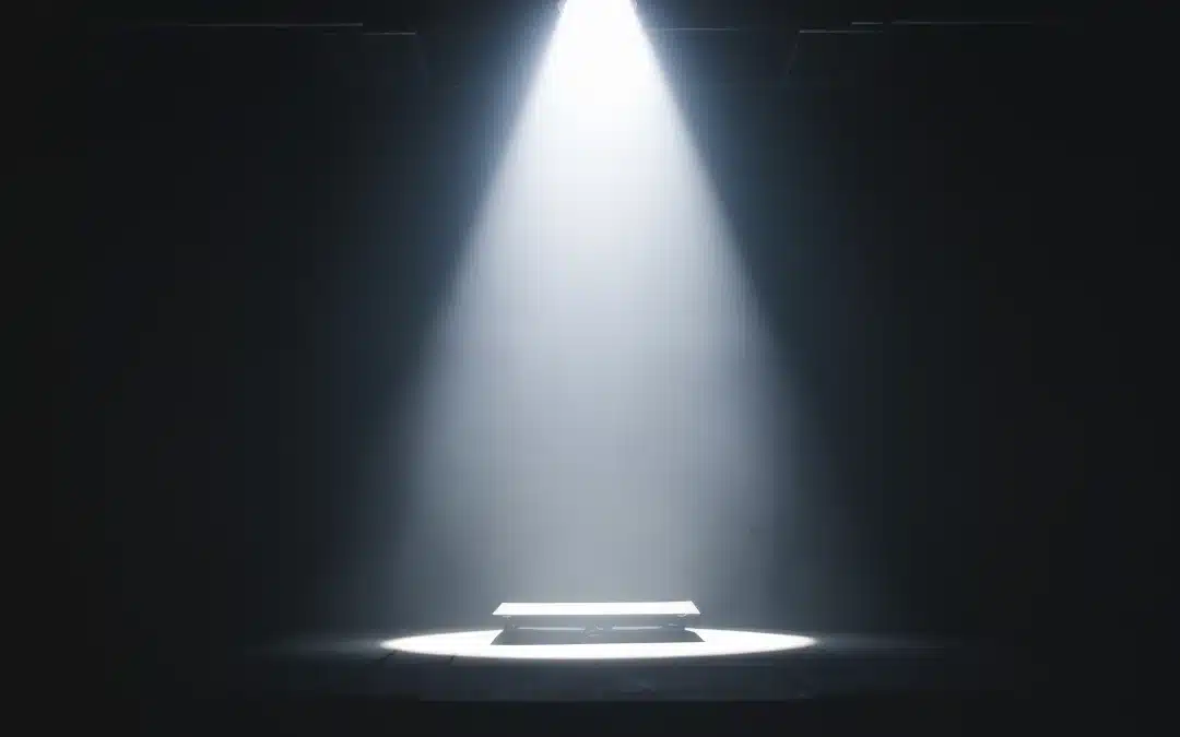 Public Speaking in the Spotlight: How to Overcome Fear and Build Confidence